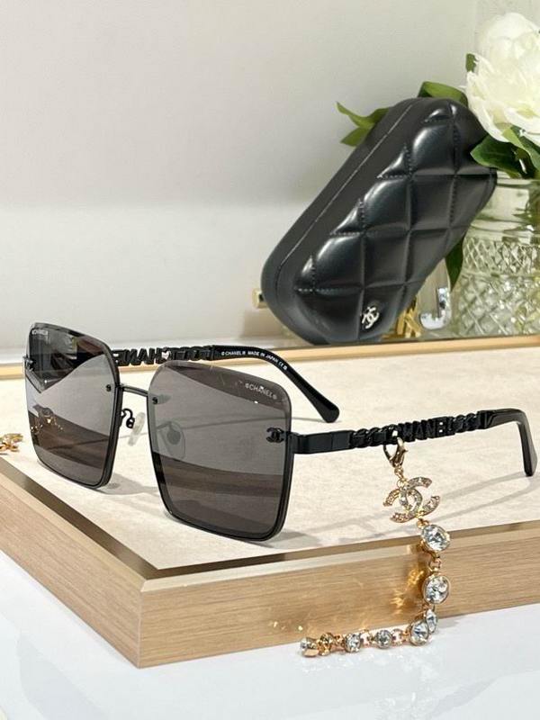 Chanel Sunglasses 560